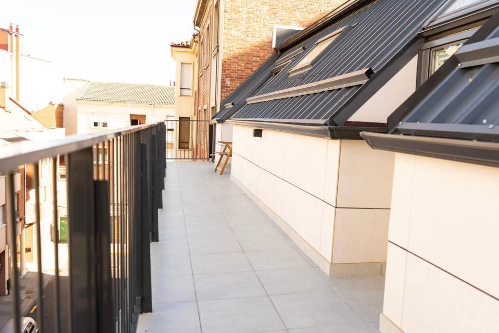 Nuevo En El Centro De - Edificio Rvm Appartement León